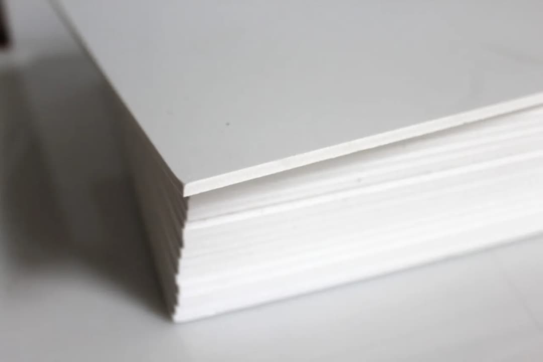 PCV spienione - poznaj zastosowanie i właściwości tego materiału